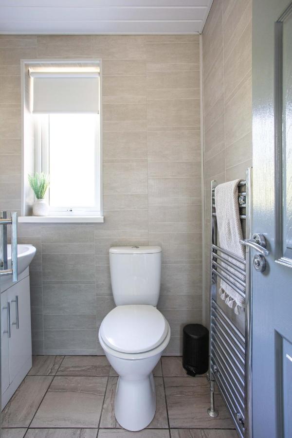 Fully Refurbished North Belfast Home Eksteriør billede