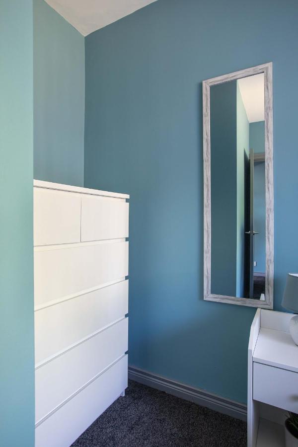 Fully Refurbished North Belfast Home Eksteriør billede